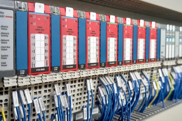 Cablaggio Quadri Elettrici | HSA