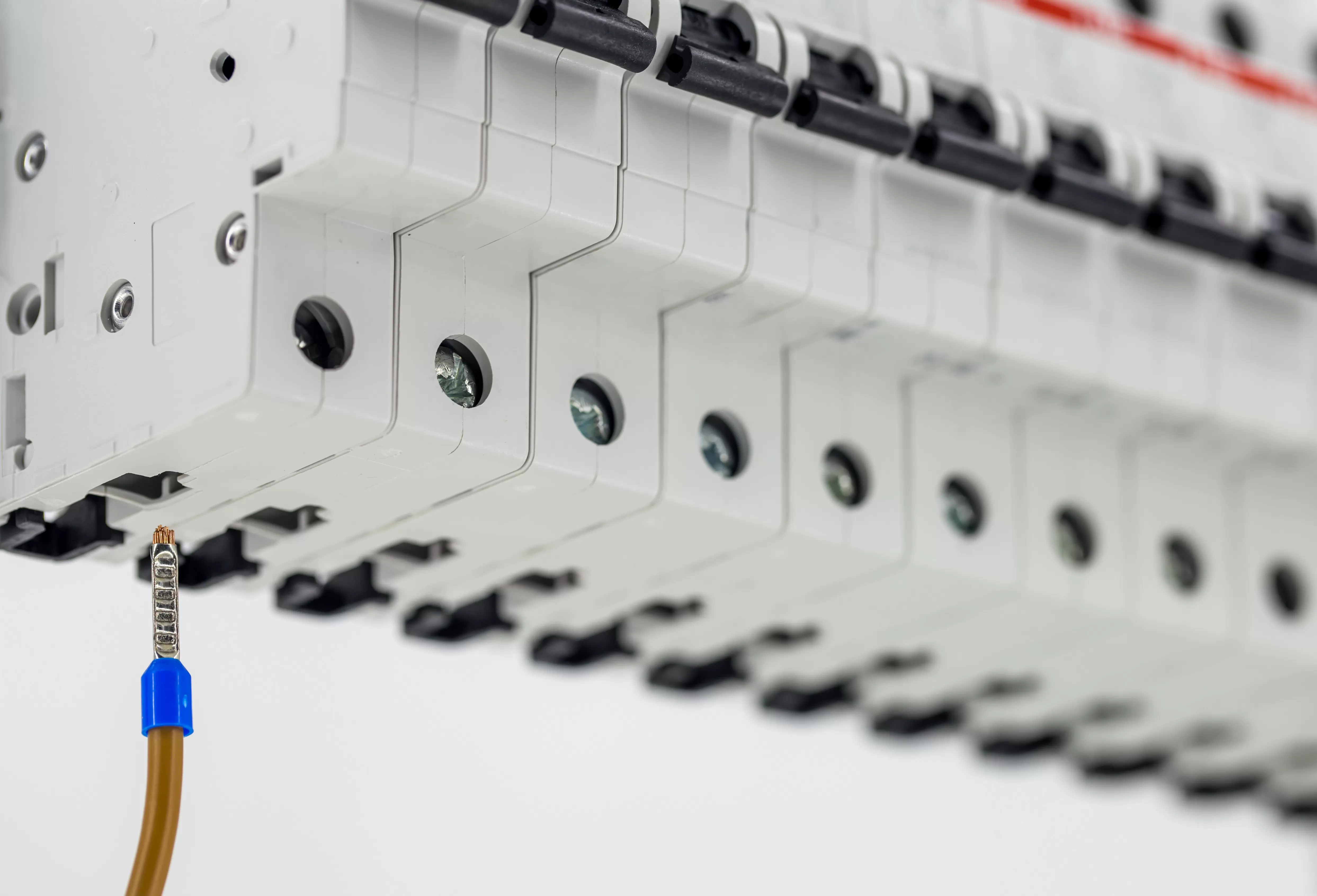 Selezione componenti quadri elettrici